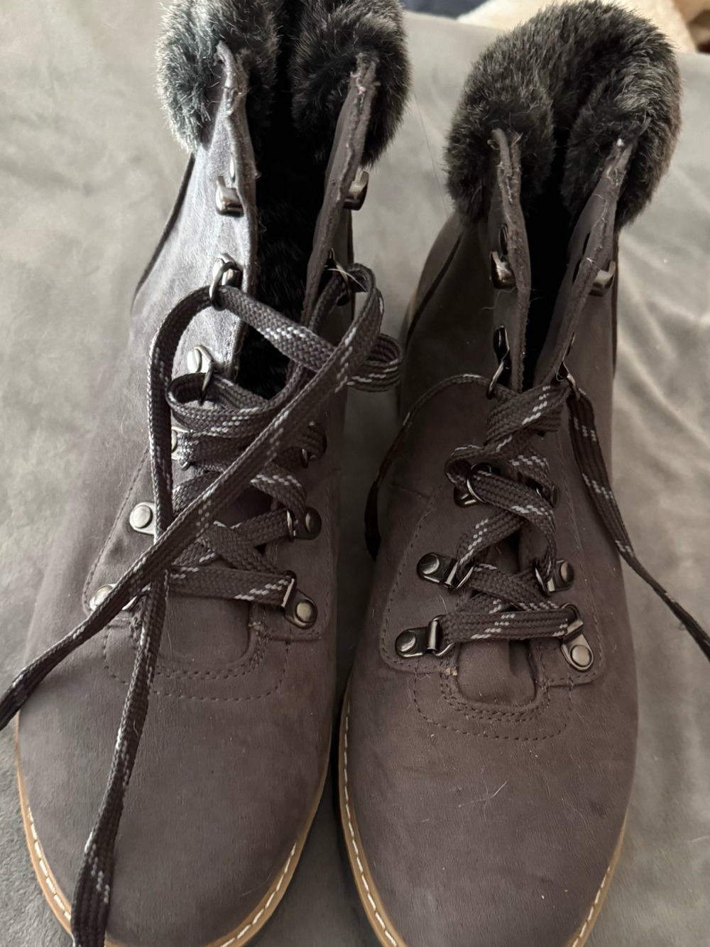 Women's Gray Faux-Fur Trim Lace-Up Ankle Booties